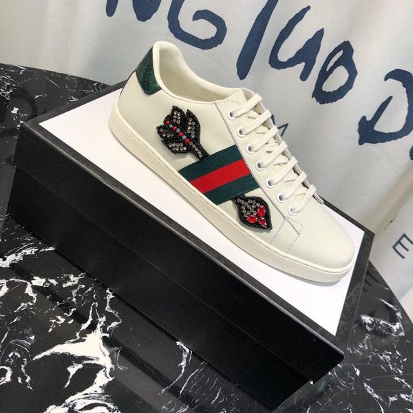 

2020 latest famous brand shoes ace sneakers comfortable and fashionable brand design low sneakers copy1111