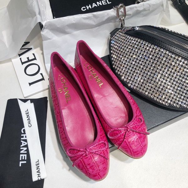 

2020 latest ladies fashion luxury casual sports low-shoes jogging shoes basketball ballet shoes red, Black