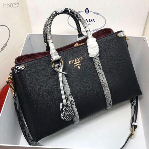 

высокий класс сумочка мешок женщин женщины 2020 новый tide европа и америка ретро моды дамы первый слой коровьей cross-body bag