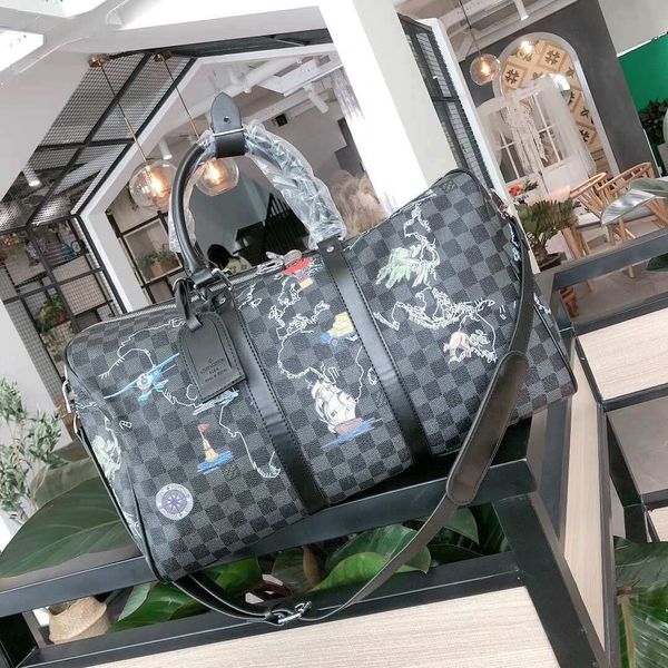 

2019 new fashion men women travel bag louis vuitton duffle bag leather luggage handbags large capacity sport bags gf