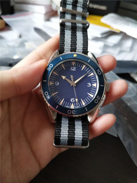 

new brand mechanical watch luxury watch automatic movement stainless steel wristwatch for man blue face 333, Slivery;brown