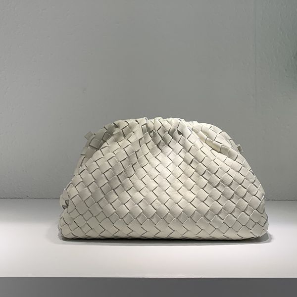

new cowhide woven bag leather pleated bag shoulder slung dumplings clutch handbags street shopping