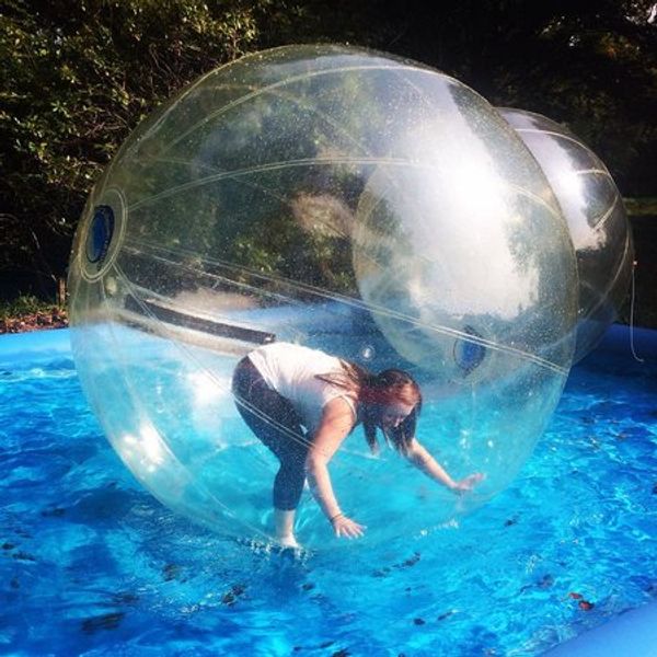 Grande sconto acqua gonfiabile zorb sfera da 1,5 m di pasta da passeggiata per acqua per piscina/lago/mare rullo d'acqua tpu a buon mercato