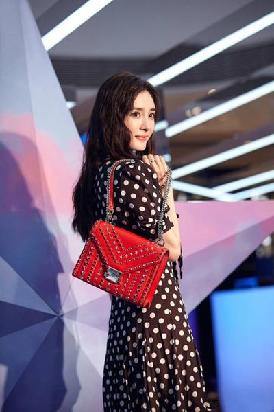 

dusa2019 design mi yang whitney medium, please genuine leather renovate envelope bag rivet single shoulder satchel