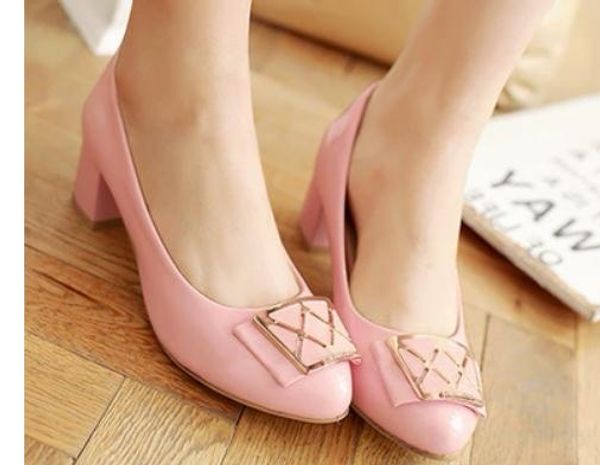 

2019 women's shoes in spring and autumn with new style high heel coarse heel pointed end @101, Black