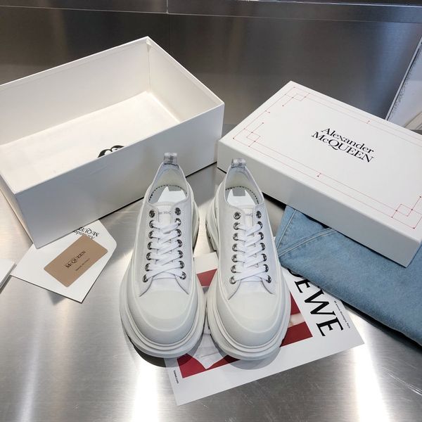 

2020 latest couples fashion luxury casual sports low-shoes jogging shoes basketball round toe canvas shoes white, Black