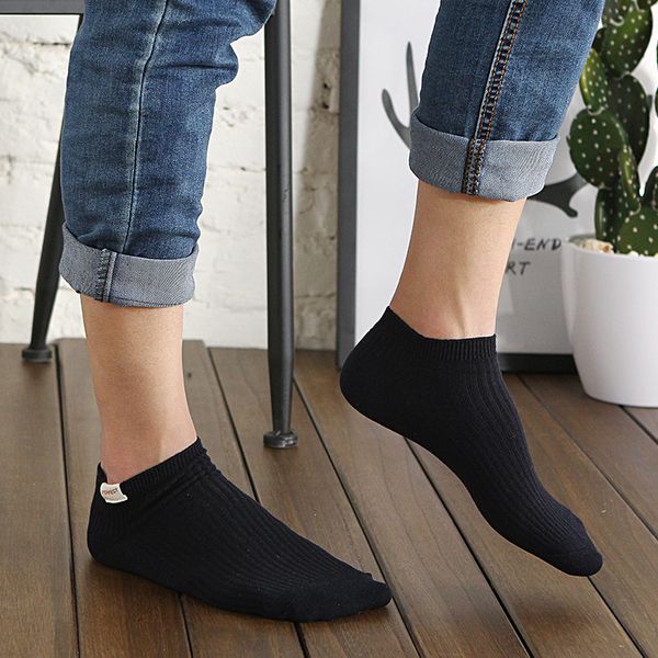 

весна и лето дизайнерские мужские носки с solid color fashion luxury mens носки дышащий вскользь марка короткие носок для мужчин оптовых про, Black