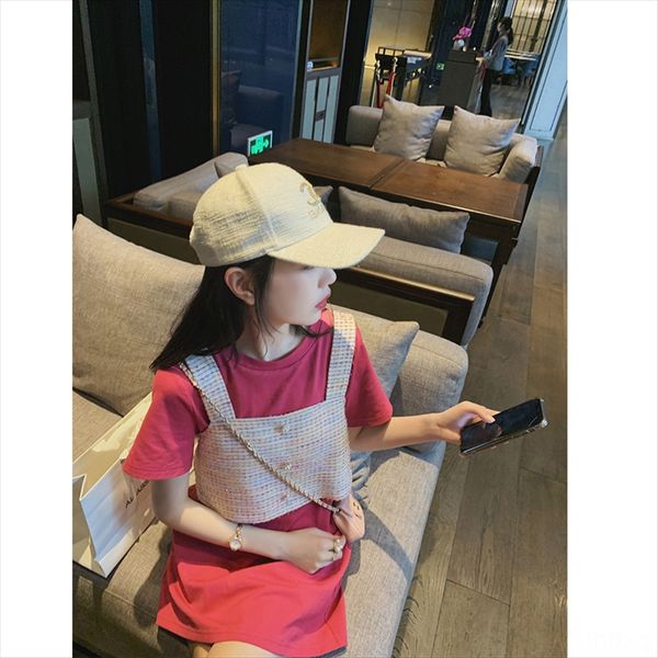 

red short-sleeved t-shirt female 2020 loose round collar medium-length vest two-piece suit t-shirt vest, White