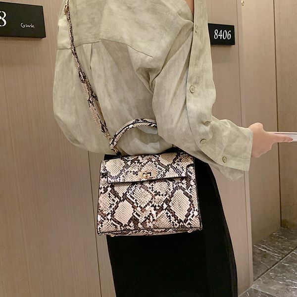 

new women's shoulder/crossbody bag commuter bag all-match dating square sling snakeskin shoulder bags ladies purses