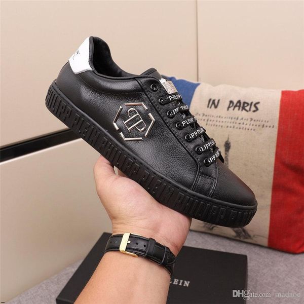 

19fw autumn and winter student man canvas shoes 2019 fashion solid color man vulcanized shoes lace-up white casual shoes man sneakers yecq4, Black