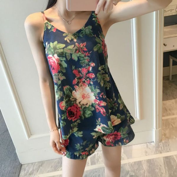 

n women rose printed v-neck sleeveless +shorts pajama sets with padded paded camis and ruffles hem shorts pajama set, Black;red
