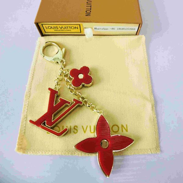 

2019 key holders bag charms facettes bag capucines bag and key holder m67286 fleur m65084, Slivery;golden