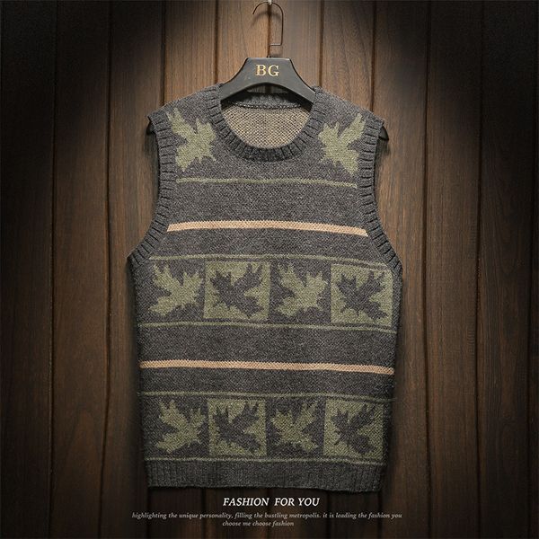 

2019 autumn & winter new arrival imitation fur sleeveless sweater loose sweater vest jacket ing, Black;white