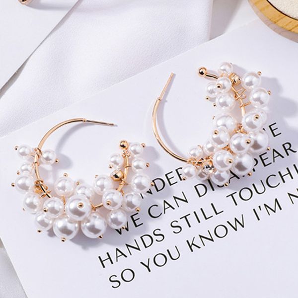 

2020 new fashion gold loop hoop earrings with pearls string korean grape bunch gold color statement hoops earrings for women, Golden