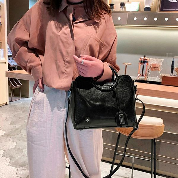 

lady vintage кольцо сумка wild solid color сумка сумка летних женщины сумка кроссбоди твердая zipper дизайн