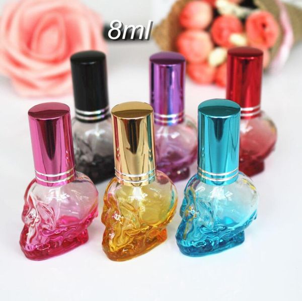 Reutilizável 8ML Mini viagem Small Unique Personality Crânio Forma vazio de perfume de vidro colorido para garrafas portáteis garrafas reutilizáveis ​​7 cores