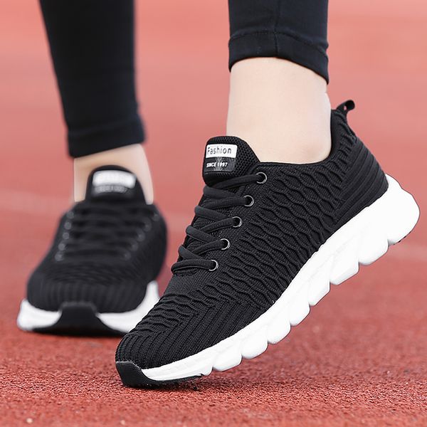

2020 light running breathable sneakers fashion socks shoes casual white summer shoes women trainers basket sneaker femme