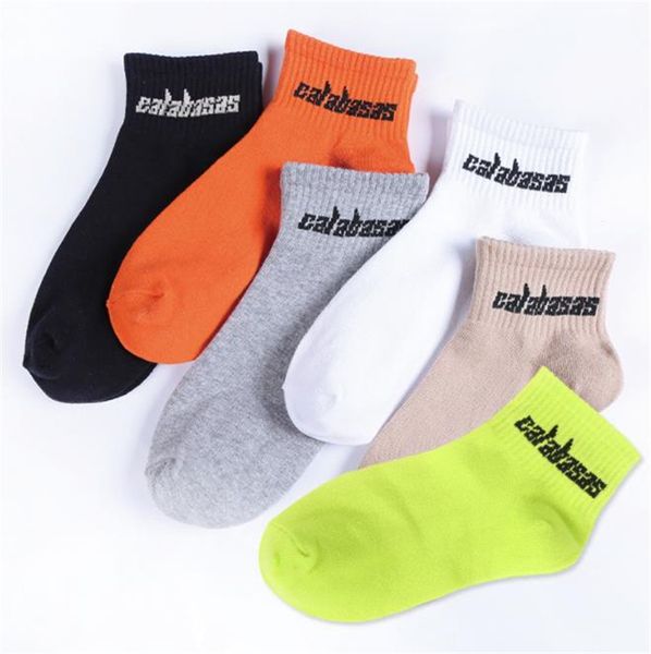 

Calabasas Letters Print Mens Designer Sock KANYE Brand Mens Skateboarding Socks Fashion Sports Short Cotton Socks