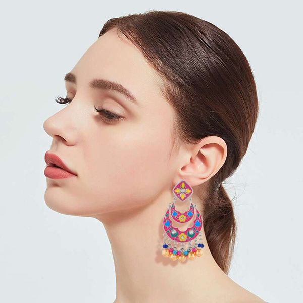 

bohemian retro crescent diamonds dangle earrings for women colorful beads moon chandelier earring girl fashion holiday jewelry ing, Silver