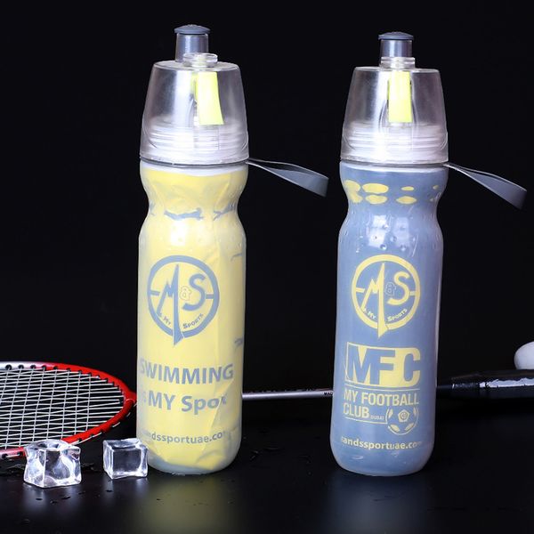 

500ml portable pe spray cup outdoor sports spray bottle double cold cup