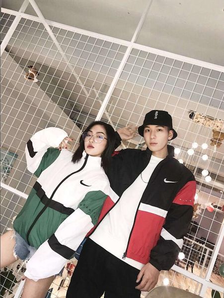 

мужская куртка 2019nike весна-осень дизайнер куртка ветровка с капюшоном на молнии мода куртки с капюшоном пальто открытый спорт лицо плюс р, Black;brown