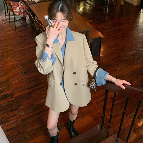 

2020 spring wear right-angle shoulder lapel collar back pocket design sense suit casual suit jacket womens fashion, Red