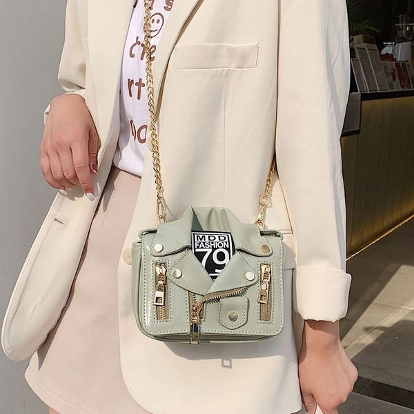 

новая куртка образный панк сумка плеча прохладный мини crossbody сумка женщины патентный pu кожа сумка заклепка цепи сумка