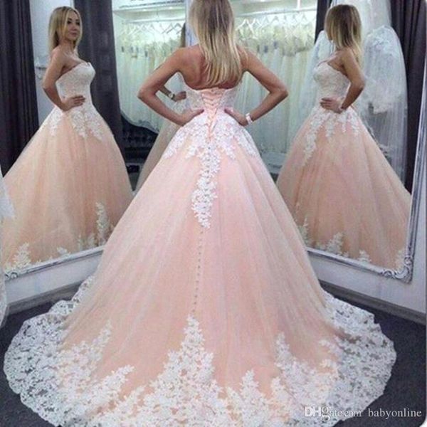 New Princess Pink Ball Gown Quinceanera Abiti senza spalline Appliques bianchi Lace-up Back Long Sweet 15 Prom Abito formale Abiti da sera