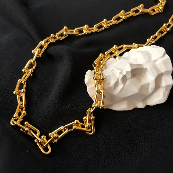 

huanzhi 2019 new trend hip hop punk buckle interlocking metal buckle short paragraph necklace for women girls party jewelry, Silver