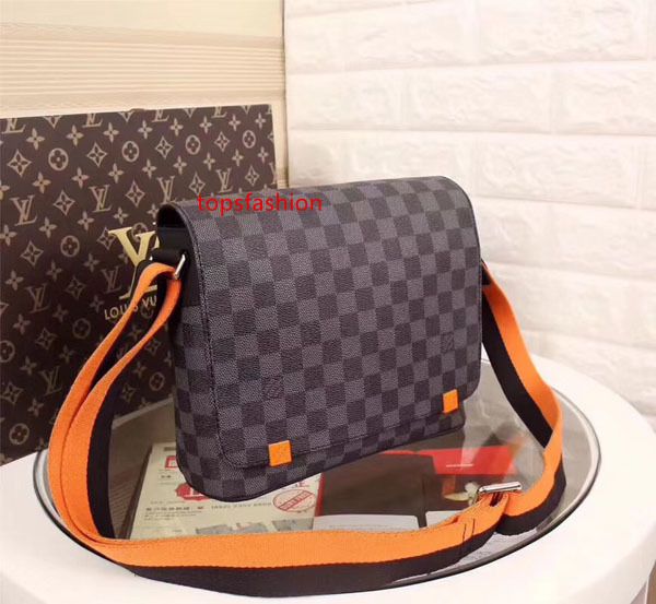 

#6384 5a l district v men messenger bags damier graphite pixel cross body bag male crossbody man shoulder bag 40238 40072 41028 41031