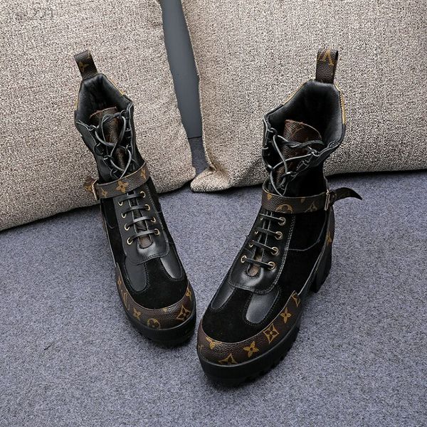 

fashionable shoes womens leather ankle boots fashion high chunky heels black leather heart laces rubber outsole retro martin boots