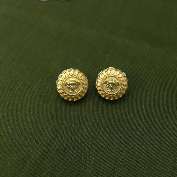 

new arrival brass stud earring for women summer vocation match wedding earring jewlery gift ps5666, Golden