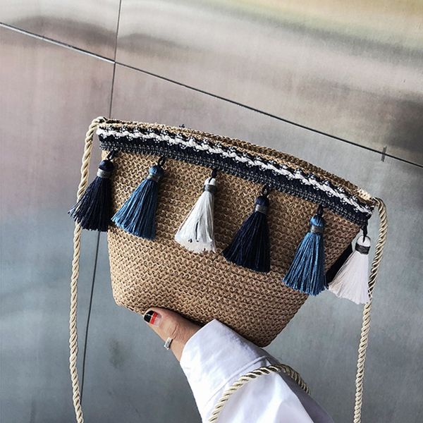 

women tassel coin purse diagonal across the shoulder rattan beach bag(brown
