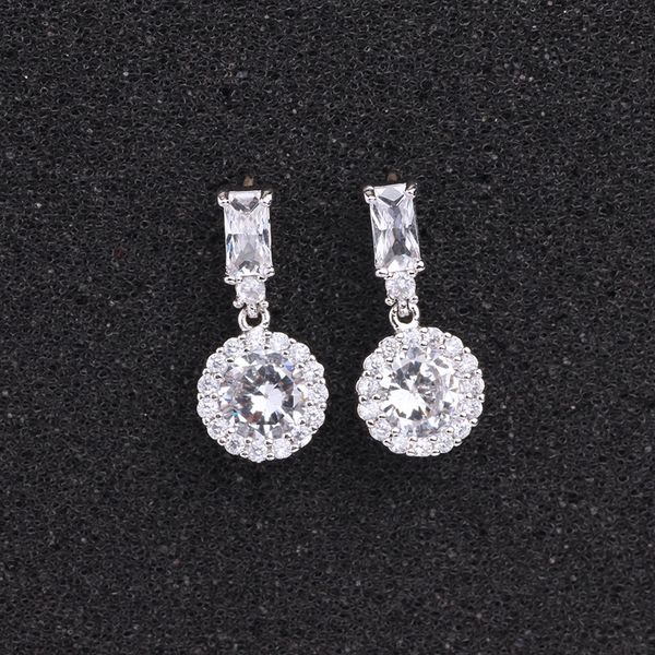 

Классические Круглые Серьги Циркон для Женщин Невесты Серебряного Цвета Искрящи