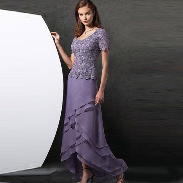 

lavender high low mother of the bride dresses scoop neck wedding guest dress with short sleeves a-line tiered plus size formal gowns, Black;red