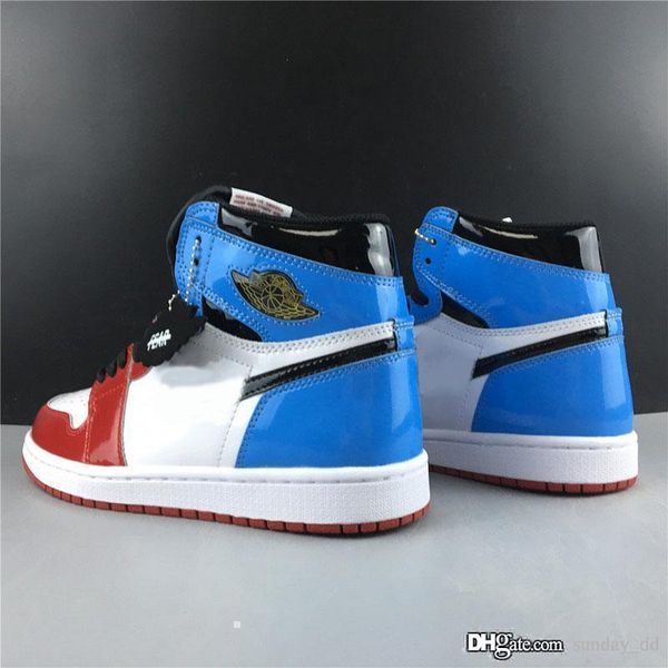 

2019 air аутентичные 1 high og бесстрашный баскетбольная обувь университет сине-varsity red-black retro 1s unc чикаго кроссовки ck5666-100 с