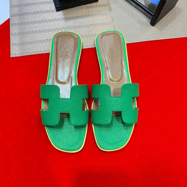 

New fashionable women's slippers H slippers Simple generous and comfortable Women's flat-soled slippers Dermal Material Original Box 35-42X2