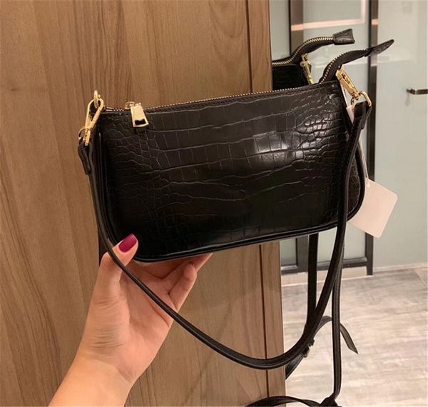 

designer luxury shoulder bag women's bags designer handbag leather good match oblique span fashion crescent moon pack