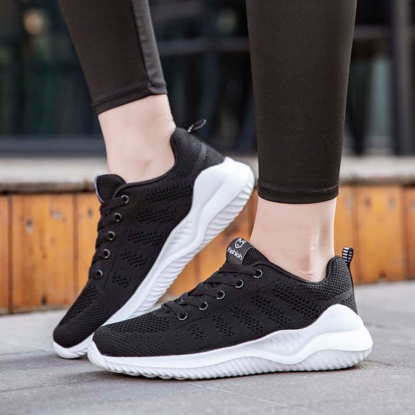 

new sport running shoes woman outdoor breathable comfortable couple shoes lightweight sports mesh sneakers women highquality