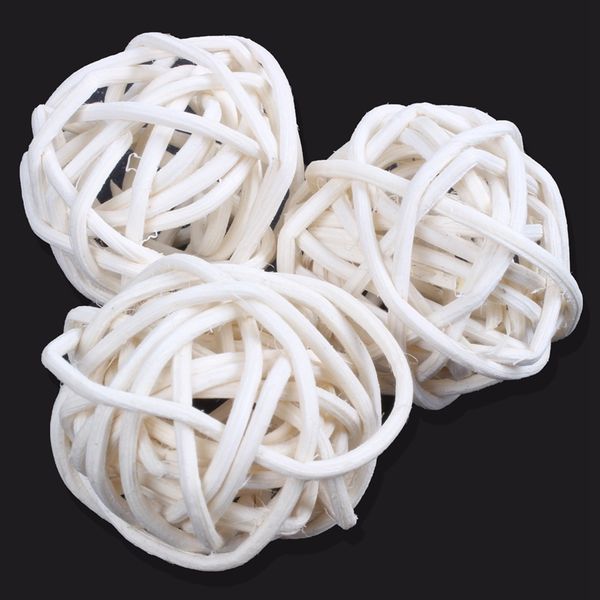 

12 pcs 3cm rattan wicker ball for garden, wedding, party decoration (white