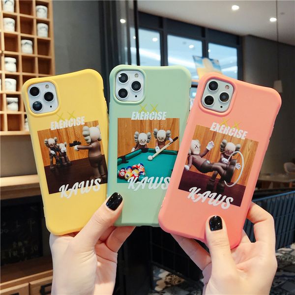 

one piece luxury phone case for iphone 6s 7 8p xr xsmax 11promax fashion doll with anti fall designer phone case back cover