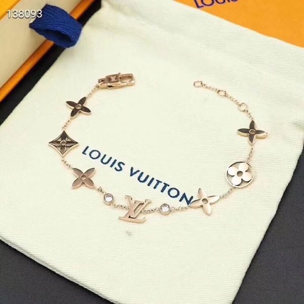 

Pari fa hion de igner women tainle teel chain brand bracelet millionaire woman wri tband pattern lady jewelry loui charm chain, Golden;silver