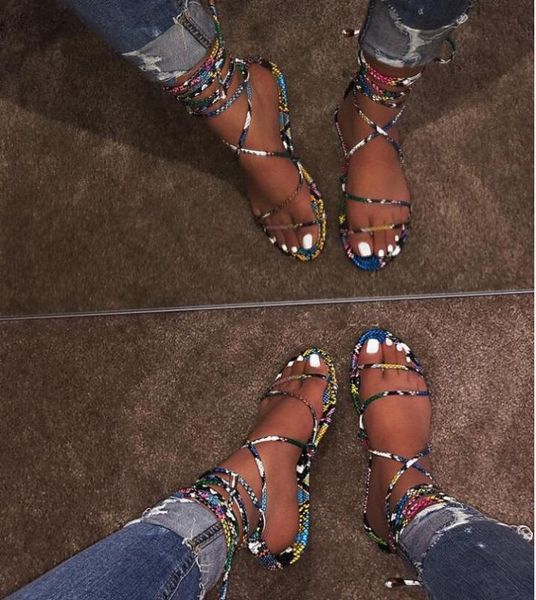 

women fashion wild beach shoes cross straps slippers 2020 new bright color graffiti outdoor travel bottom sandals /slippers c16, Black