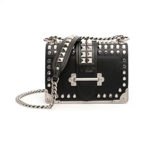 

female rivet bag 2018 new tide han edition style oblique single genuine leather handbag shoulder bag, small bread chain joker