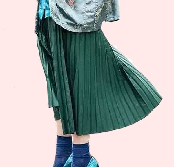 

designer pleated skirt fashion women high waist pleated solid color all match chiffon clothing lady casual stretchy thicken skirts, Black