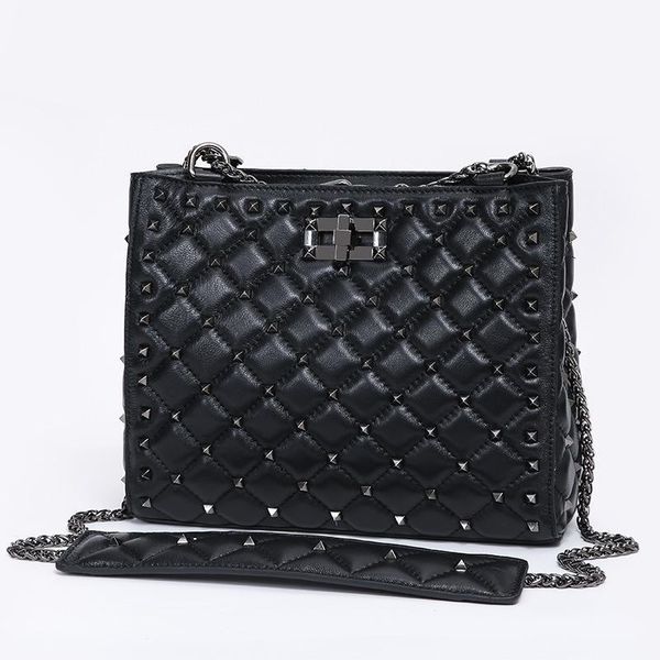 

belle2019 on year guangzhou sheepskin rivet new genuine leather woman package