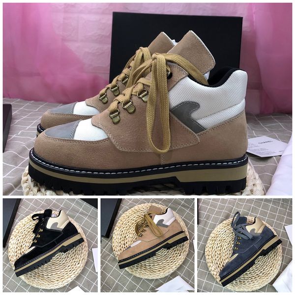 

2019 new autumn and winter explosions women casual boots breathable increase fashion wild martin boots famous brand boots size 35-40, Black