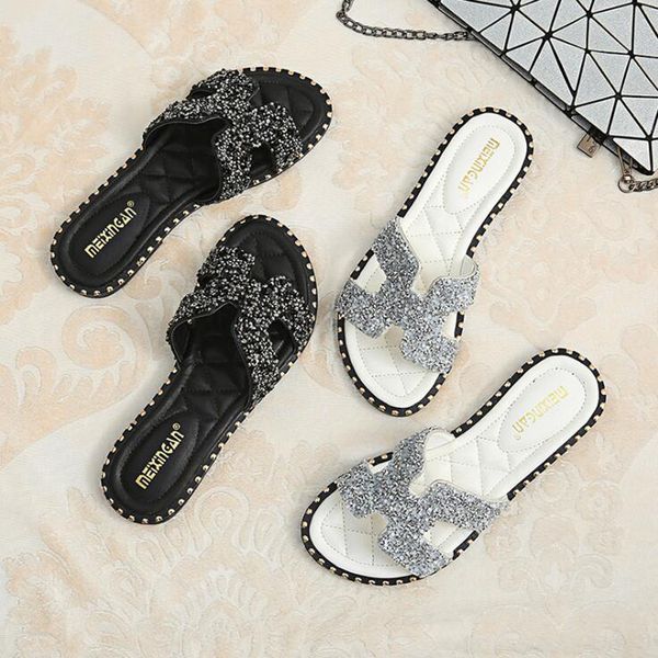 

outsize fashion women beach shoes bling low square heel summer women slippers rivet 2019 ladies slides, Black