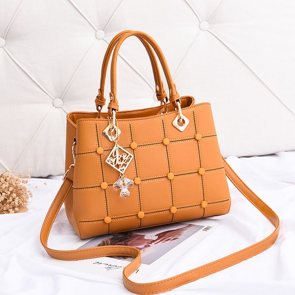 

pu leather large capacity woman handbag grid shoulder bag fashion casual luxury designer crossbody bag ladies pursebag mama