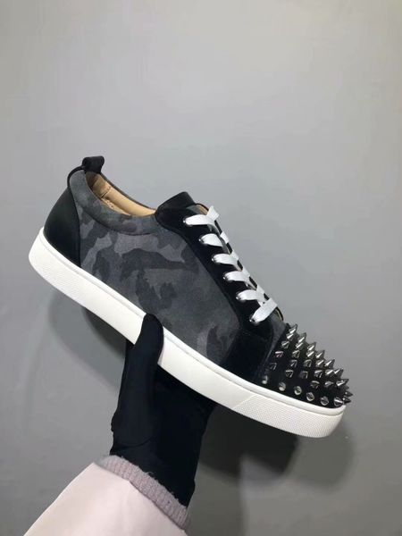 

2020 new color low cut suede spike shoes for men and women high-shoes party wedding crystal leather sneakers red flats shoes, Black